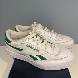 Reebok club C revenge shoe white and green vintage